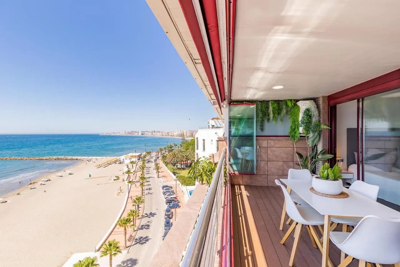 شقة Paradise Suites Buenavista Beach فوينخيرولا